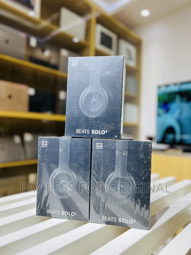 Beats Solo · Photo 1