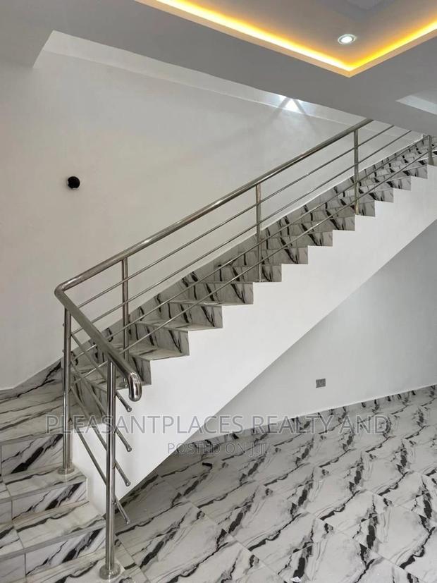 4bdrm Duplex in Pleasantplaces, East Legon for sale · Photo 3