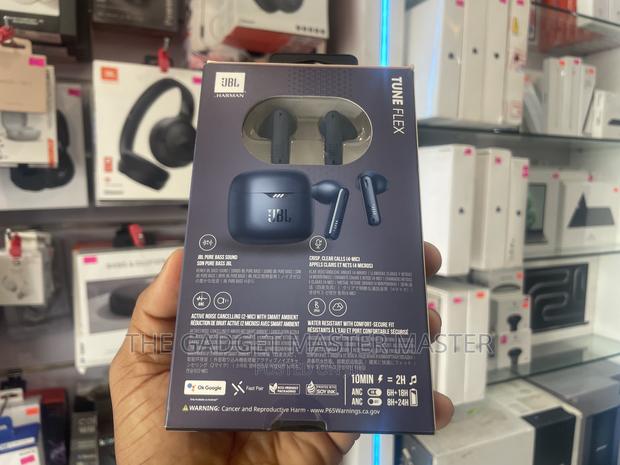 JBL Tune Flex · Photo 2