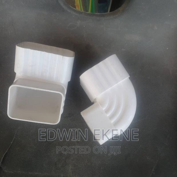 90° Elbow Down Pipe Installation · Photo 1