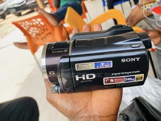 Long Lasting HDR-XR550E 240GB HD Handycampal Camcorder,Black · Photo 1