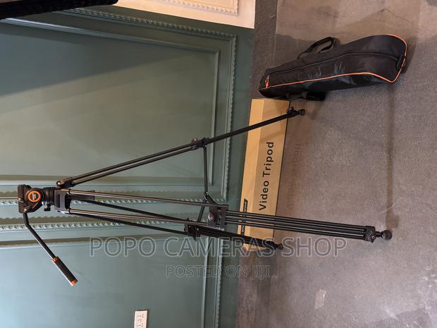 Triopo DV Professional Heavy Duty Tripod · Photo 5