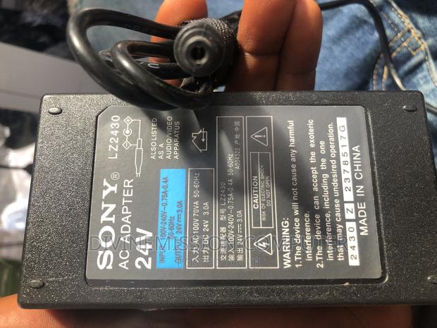 Sony AC ADAPTER 24v==3.0A · Photo 1