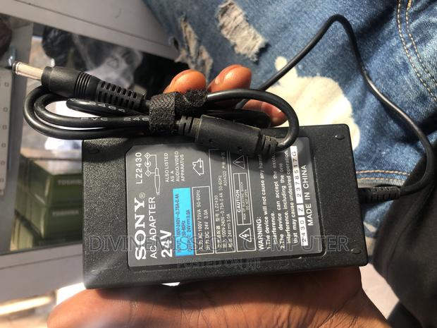 Sony AC ADAPTER 24v==3.0A · Photo 6