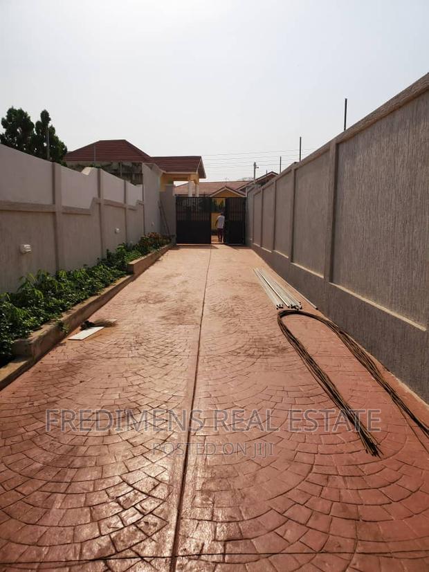 4bdrm House in Fredimens Real, Kumasi Metropolitan for sale · Photo 6