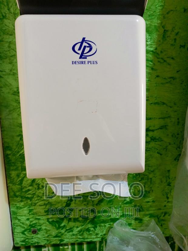 Hand Tissue Dispenser