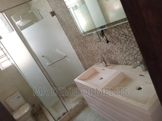 5bdrm Duplex in Ma Developments, CFC Estates for sale · Photo 8