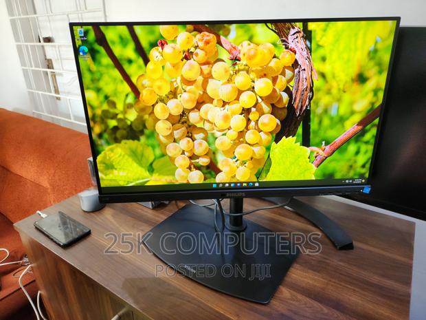 24INCH 75hz Ips FHD Ultraslim Bessel Type-C · Photo 4