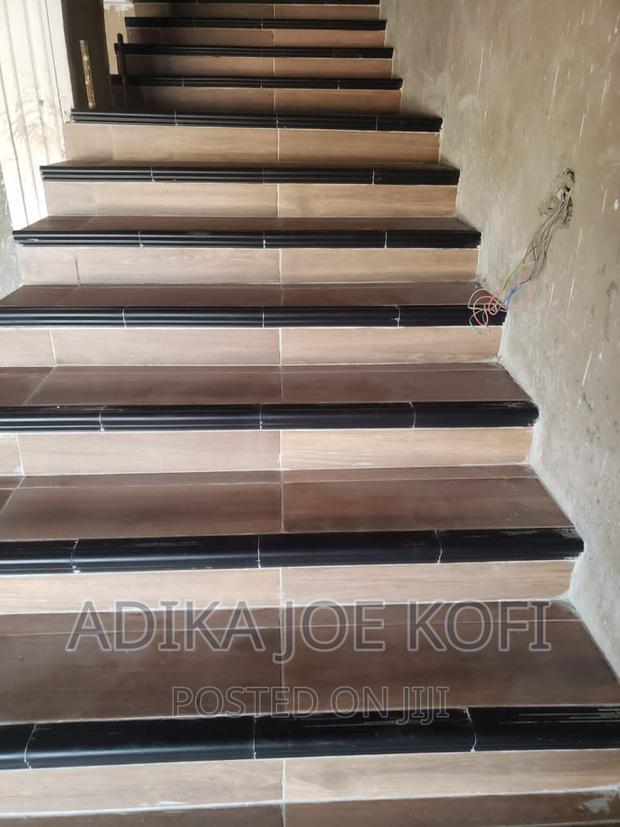 Excellent Interior Tilling · Photo 2
