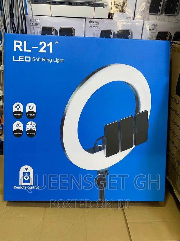 21 Inches Ring Light + Bag + 3 Holders + Stand + Remote · Photo 1