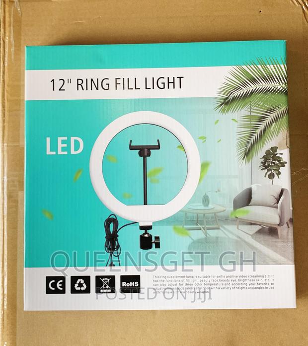 12 Inches Ring Light + Stand · Photo 1