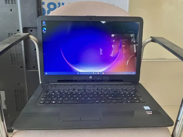 Laptop HP 8GB Intel Core i5 SSD 256GB · Photo 1