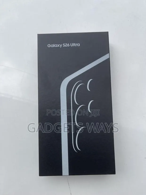 New Samsung Galaxy S26 Ultra 5G 1 TB Black · Photo 1
