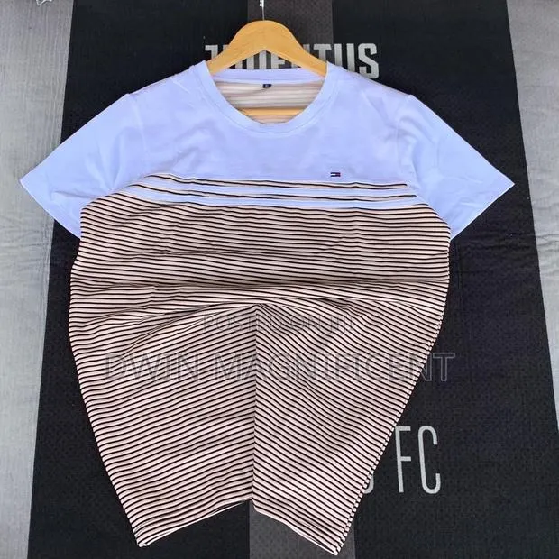 Tommy Hilfiger Short-Sleeve T-Shirt With a Horizontal Striped Design · Photo 1