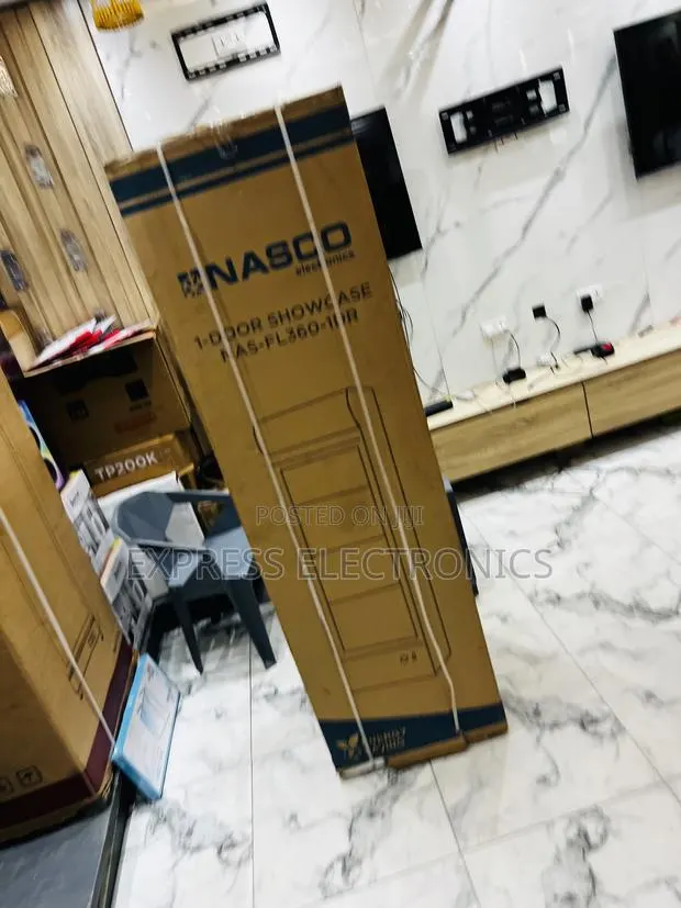 Limited Stock Nasco 298L Commercial Beverage Fridge [NAS-FL360-1DR] · Photo 1