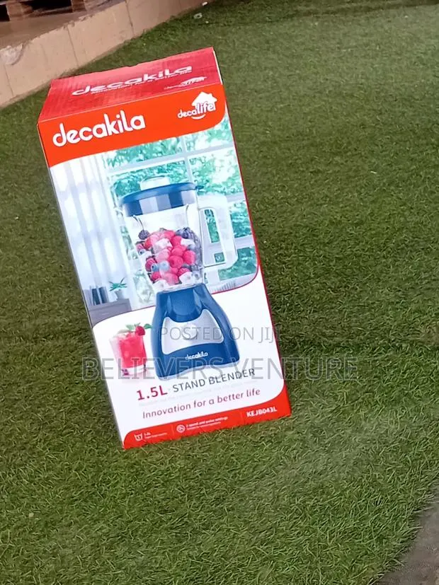 Decakila Heavy-Duty Blender With Durable Stainless Steel Blades · Photo 1