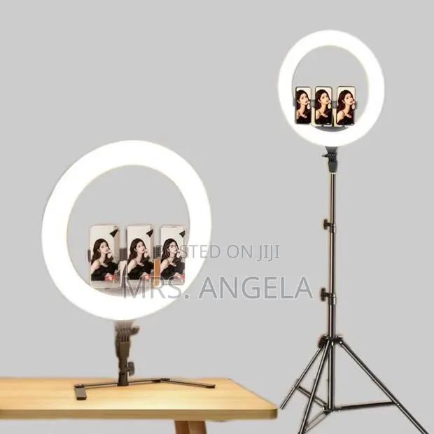 14 Inch Led Ring Light and Tripod · Photo 1