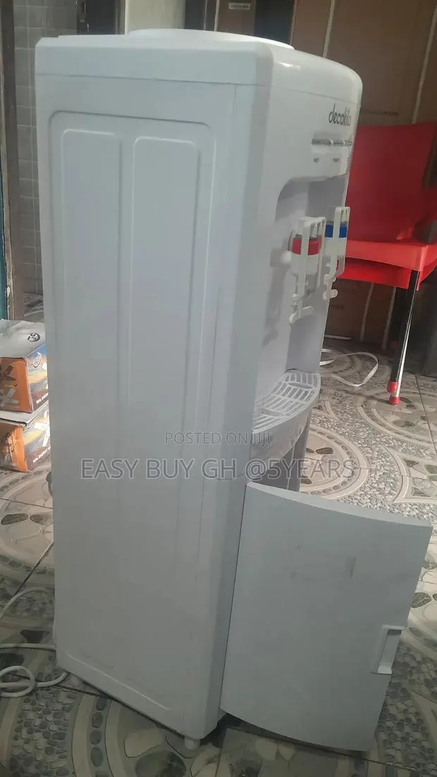 Decakila Water Dispenser – Compact Design, Strong Performance · Photo 1