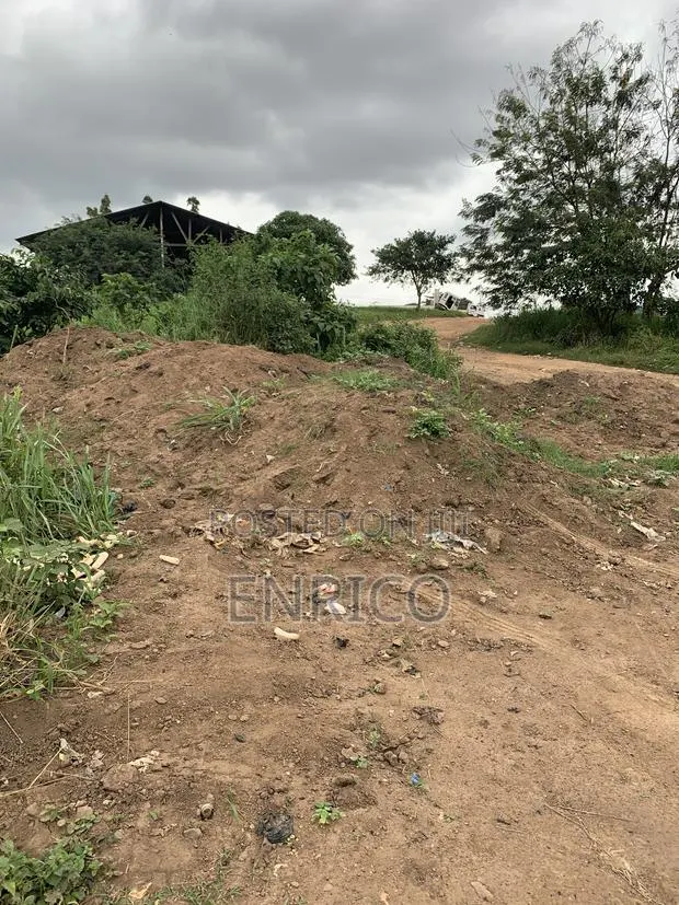 4 Acres Land for Rent · Photo 4