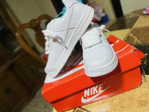 Airforce 1 · Photo 1