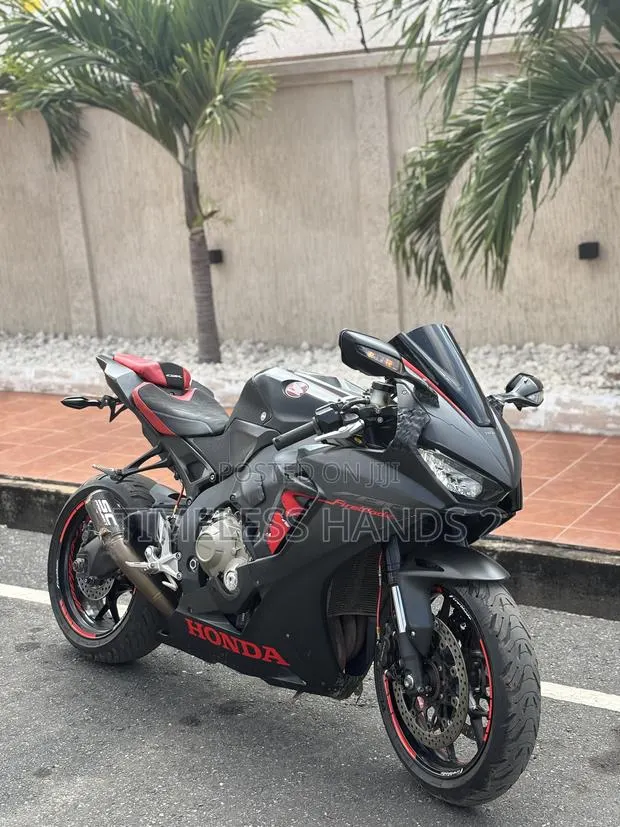 Honda CBR 2023 Black