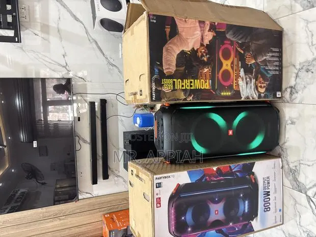 Affordable JBL Party Box 710 Wireless Bluetooth Speaker · Photo 1