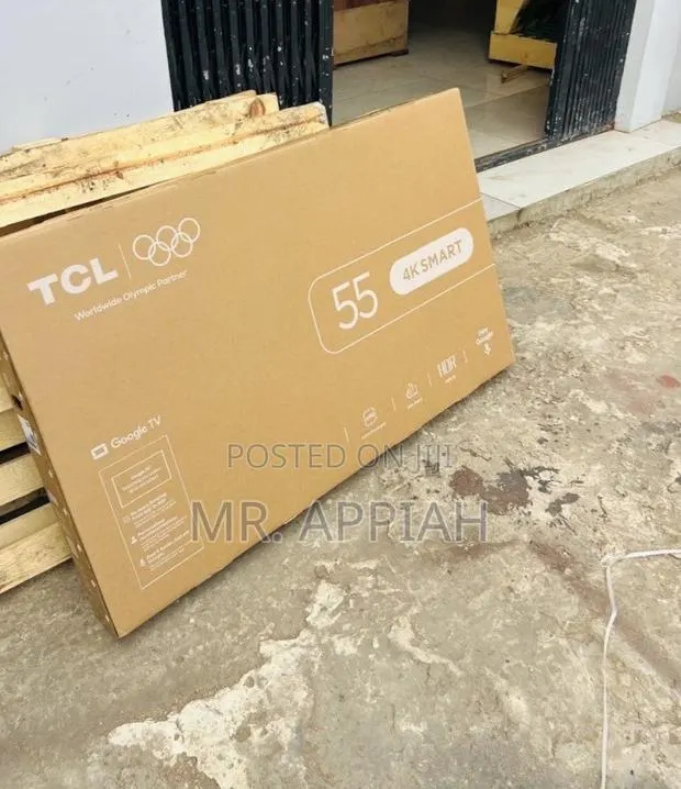 Extremely Quality TCL 55” Uhd 4k Smart TV(Black)Remote Control · Photo 1
