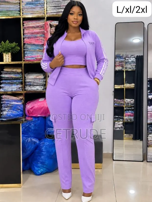 Ladies Wear 3in1 · Photo 1