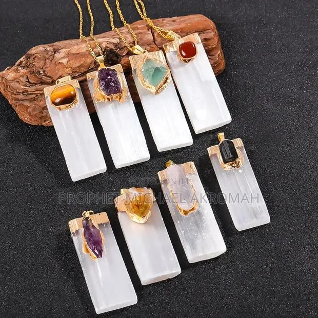 Natural Crystal Selenite Pendant Necklaces · Photo 1