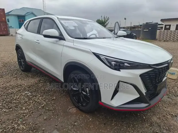 Changan X5 Plus 1.5 Blue Core FWD 2025 White · Photo 1
