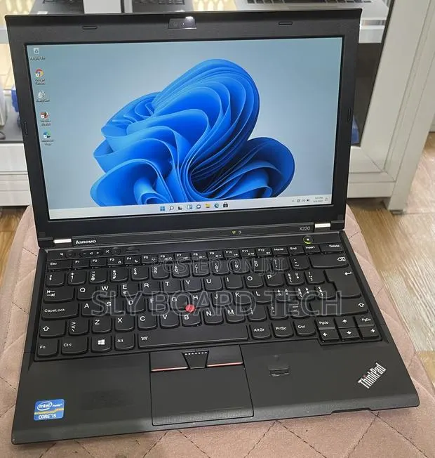 Laptop Lenovo ThinkPad X230 8GB Intel Core i5 HDD 500GB · Photo 1