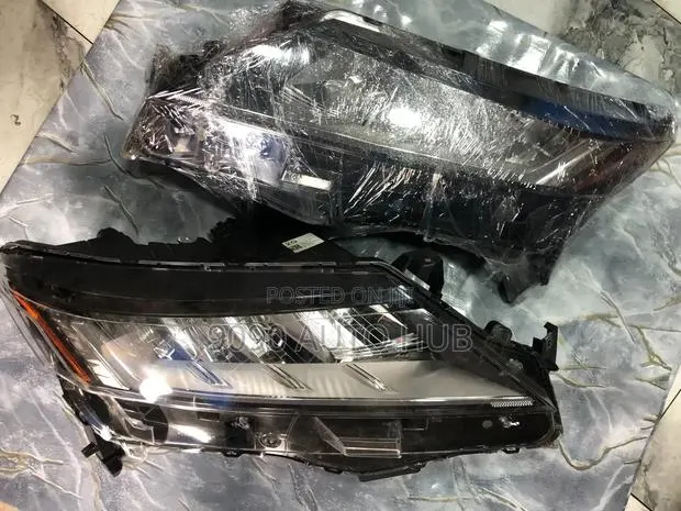 Mitsubishi Outlander 2020 Touring Headlight – Premium| Foreign Used · Photo 1