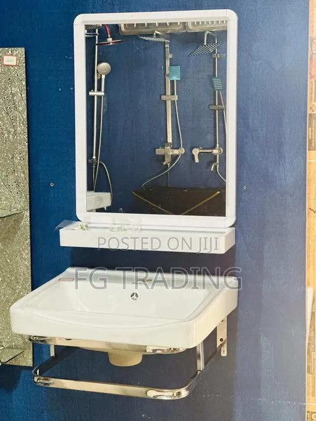 Cabinet Basin - Small Basin - Bathroom Sink · Photo 1