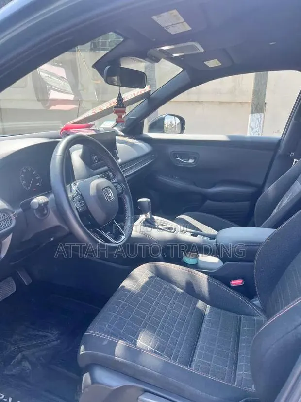 Honda HR-V 2025 Blue · Photo 4