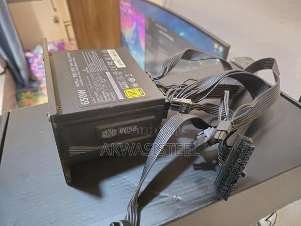 Cooler Master V650 SFX Gold 650W Fully Modular PSU (80 PLUS Gold)