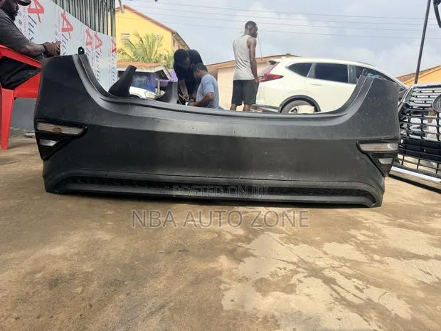 Kia Forte 2019-2020 Rear/ Back Bumper Complete · Photo 1