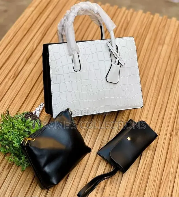 3in 1 Ladies Handbag · Photo 1