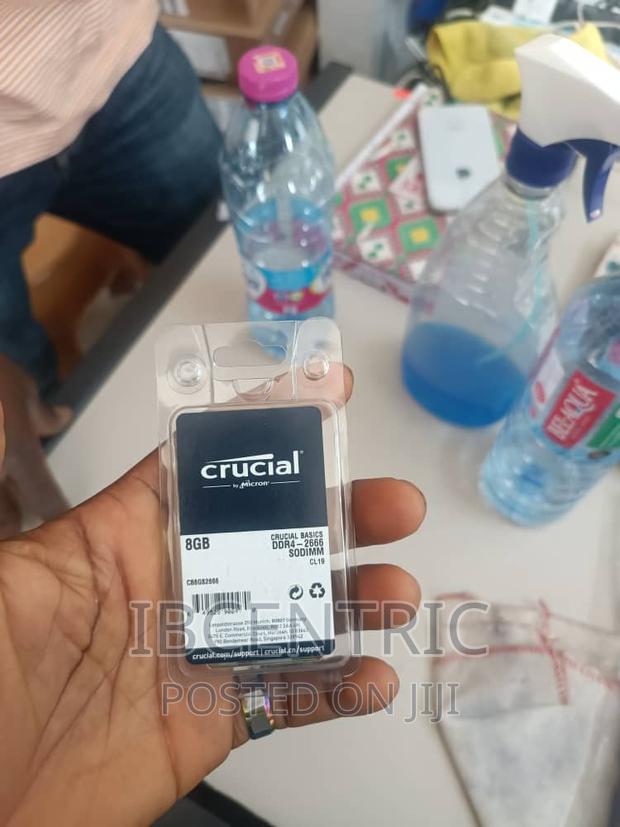 Crucial 8GB DDR4 2666mhz Laptop Memory · Photo 2