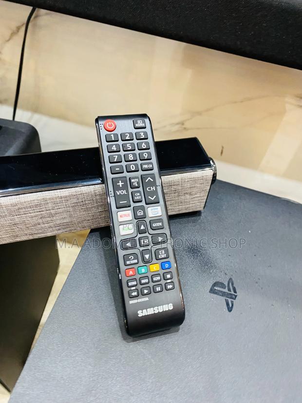 Authentic Samsung Remote Control(Black). · Photo 1