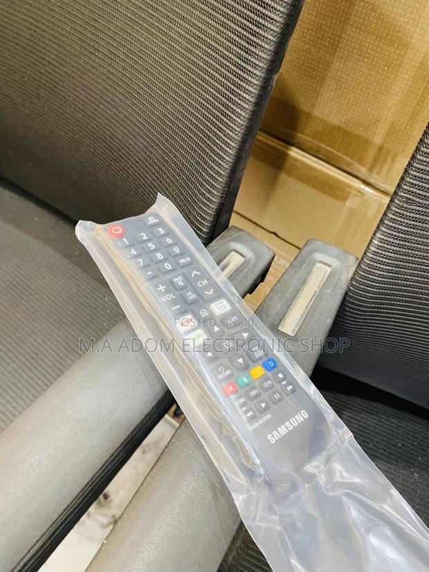 Shop Adorable Samsung Black Remote Control. · Photo 1