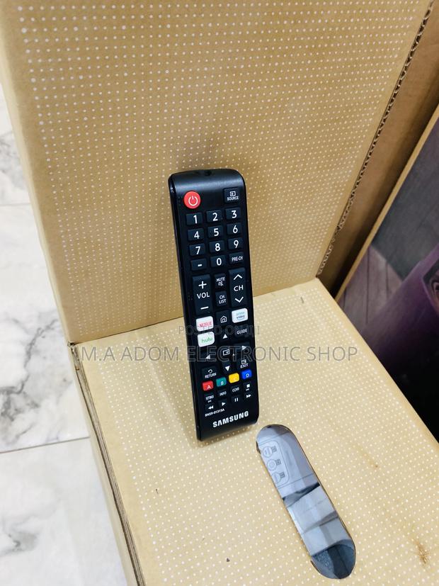 Purchase Classic Samsung Remote Control(Black). · Photo 1