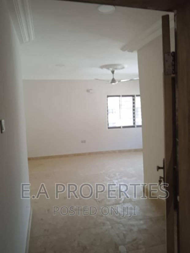 5bdrm House in E A Properties, Ghana Flag for sale · Photo 5