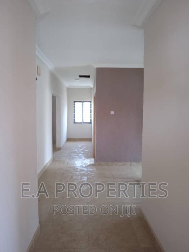 5bdrm House in E A Properties, Ghana Flag for sale · Photo 6