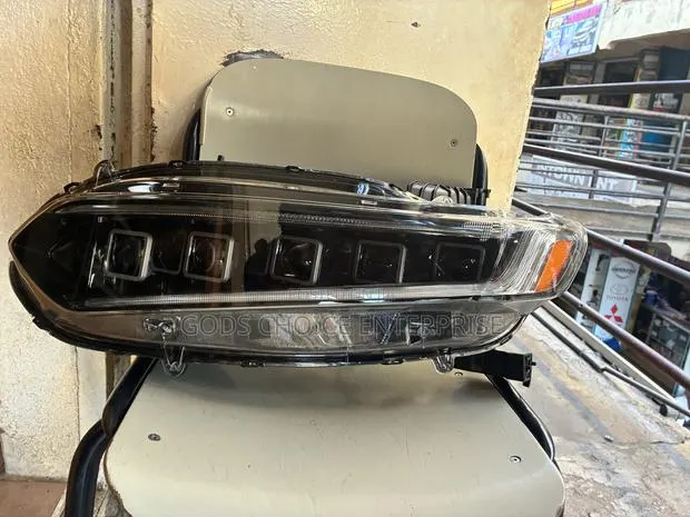 Headlight Accord 2018-2019-2020-2021 Turbo · Photo 1