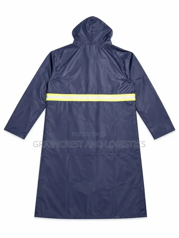 Raincoat With Reflector · Photo 1