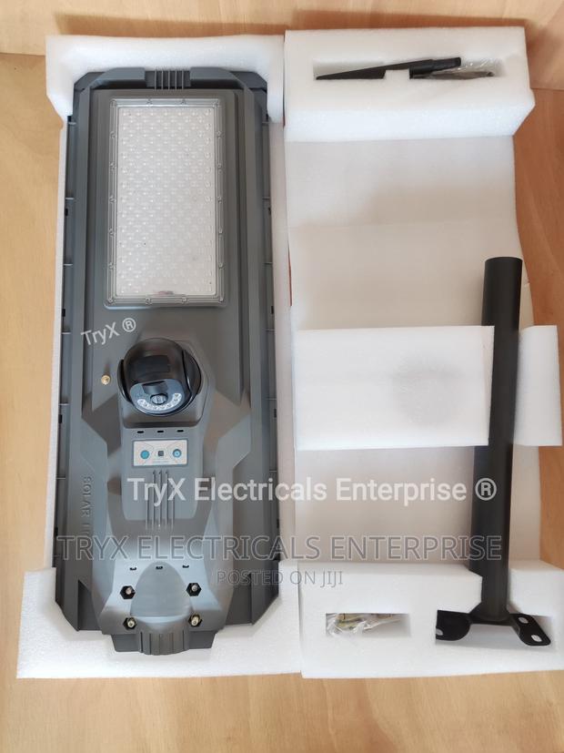 1200W Solar Surveillance Street Light + 32GB SD - Starship · Photo 1