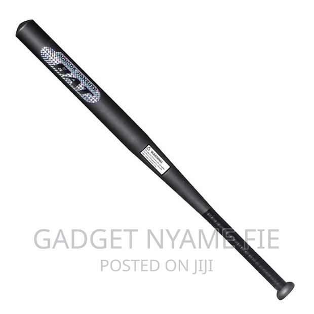 Metallic Baseball Bat · Photo 1