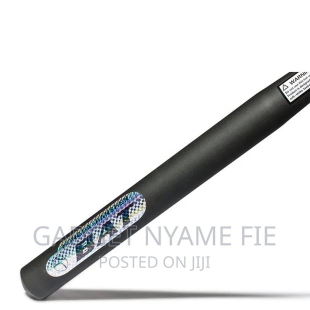 Metallic Baseball Bat · Photo 2