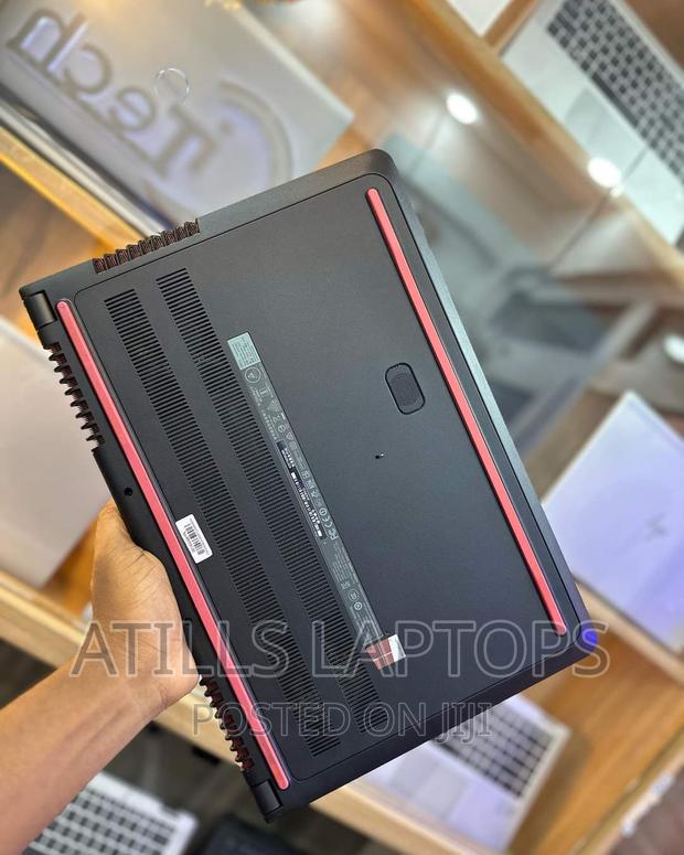 Laptop Dell Inspiron 15 5577 16GB Intel Core I7 SSD 512GB · Photo 4
