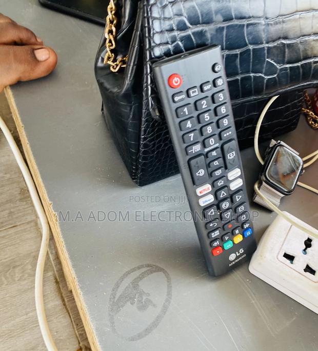 Purchase Classic LG Remote Control(Black). · Photo 1